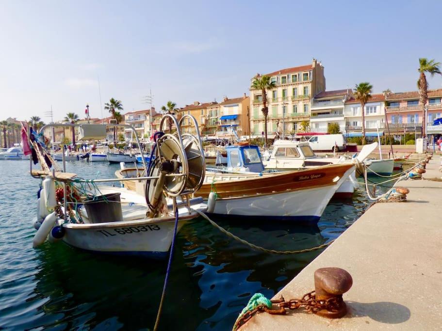 Bandol Roc Beach Vue Mer Grand T3 Face A La Plage Avec Parking 外观 照片
